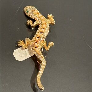 Vintage Gold Lizard with Green eyes and front to back rhinestones brooch New